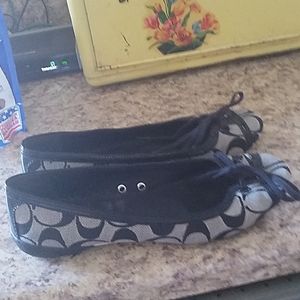 Coach flats